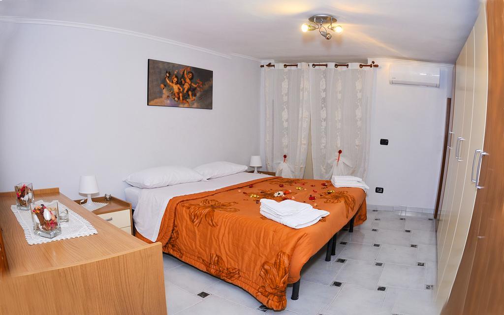 Welcome House نابولي المظهر الخارجي الصورة