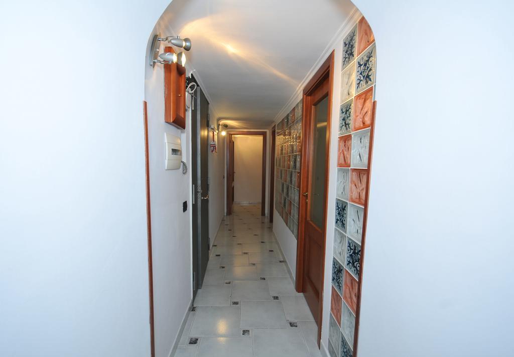 Welcome House نابولي المظهر الخارجي الصورة